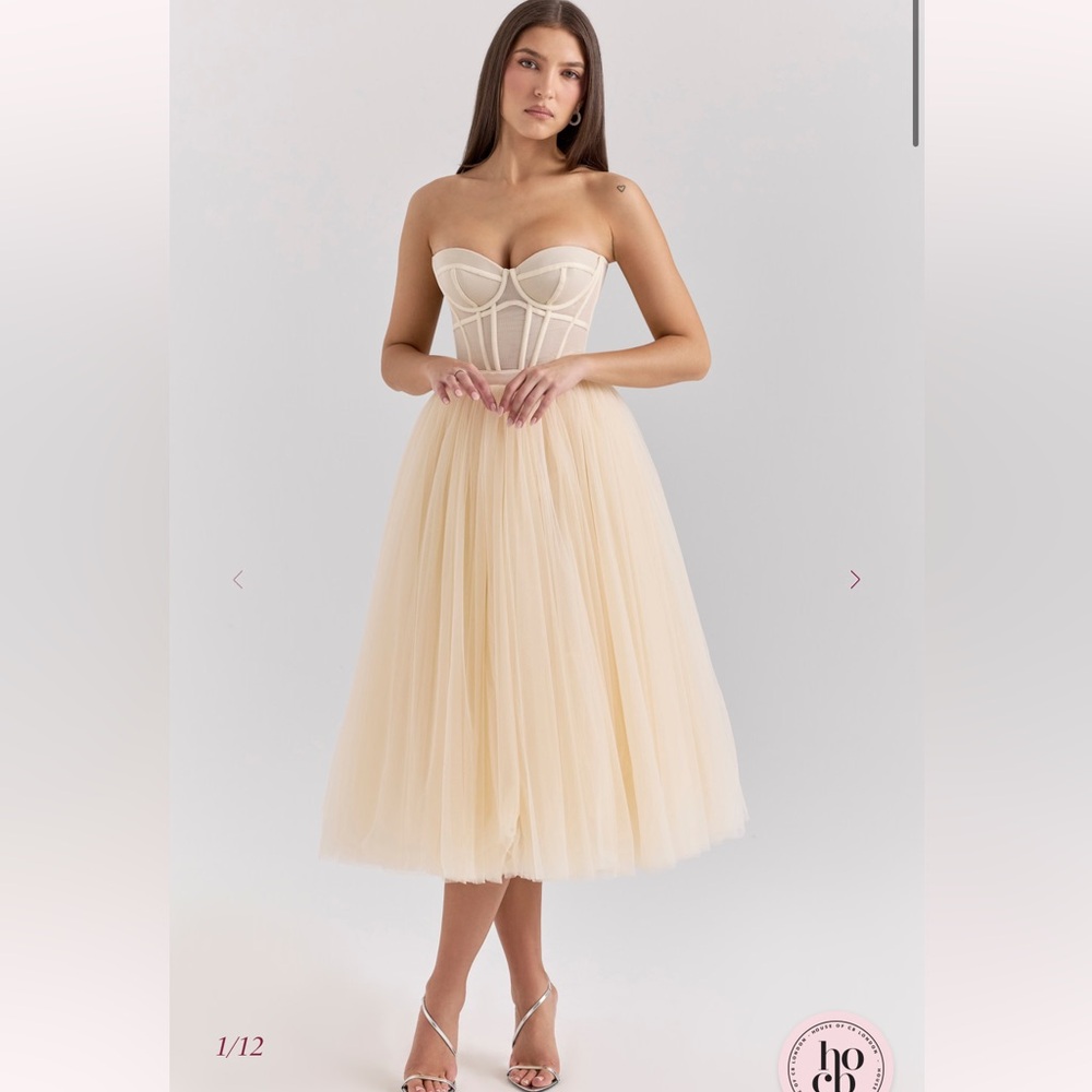 NWT House of CB Darling Vintage Cream Tulle Strapless Midi Dress